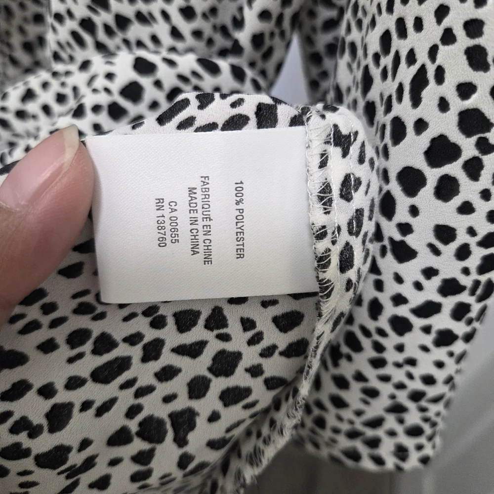 Reitmans Black & White Speckled Ruffle Blouse | Long Sleeve Workwear Top - Picture 7 of 9